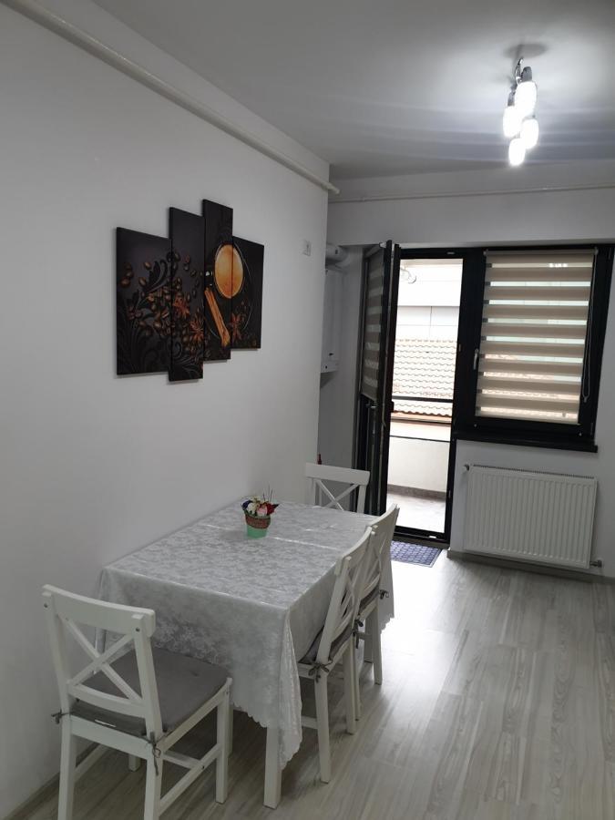 Topaz Central Apartment Bacău Eksteriør bilde